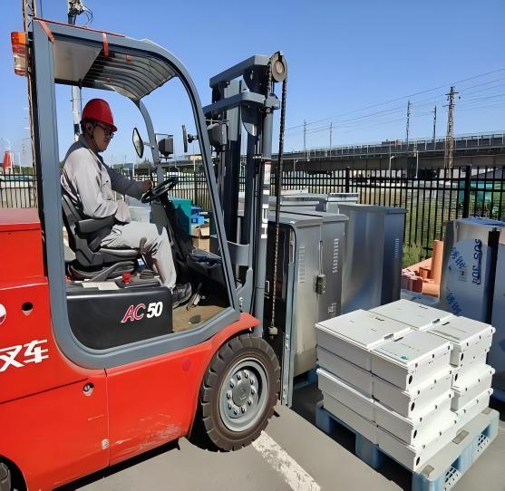 众诚高科丨顶烈日 守一线 无惧“烤”验