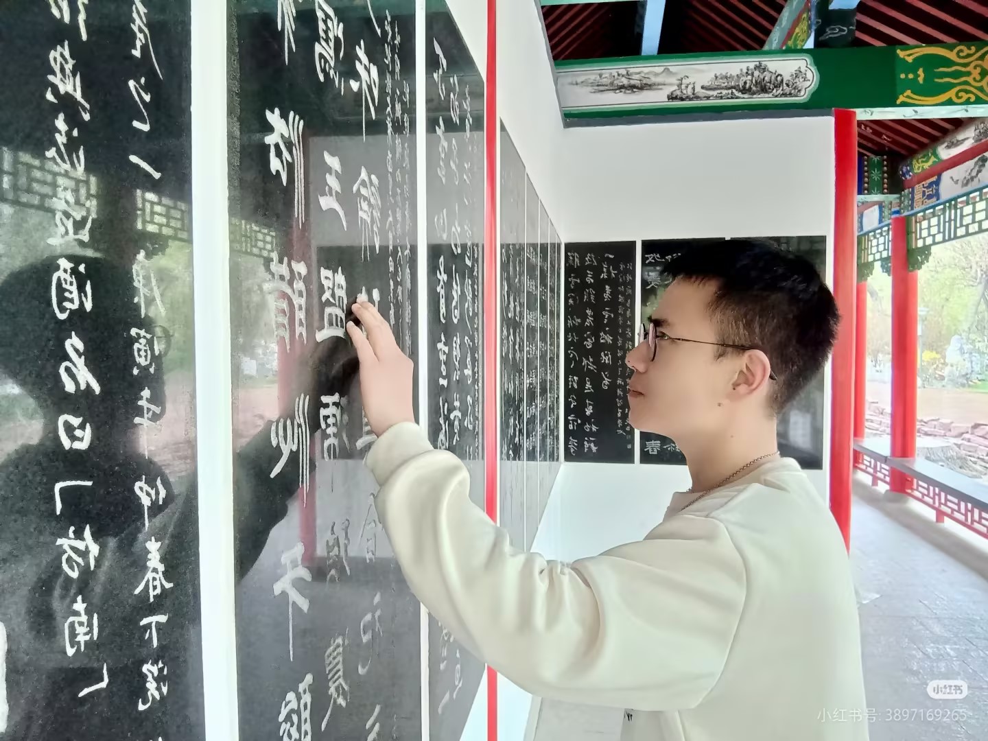 吕嘉卿.jpg