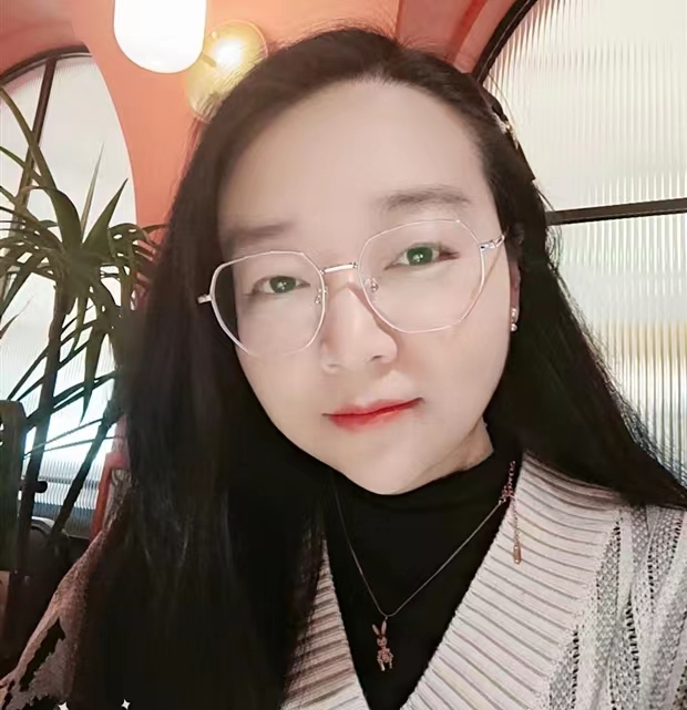 张文静.jpg